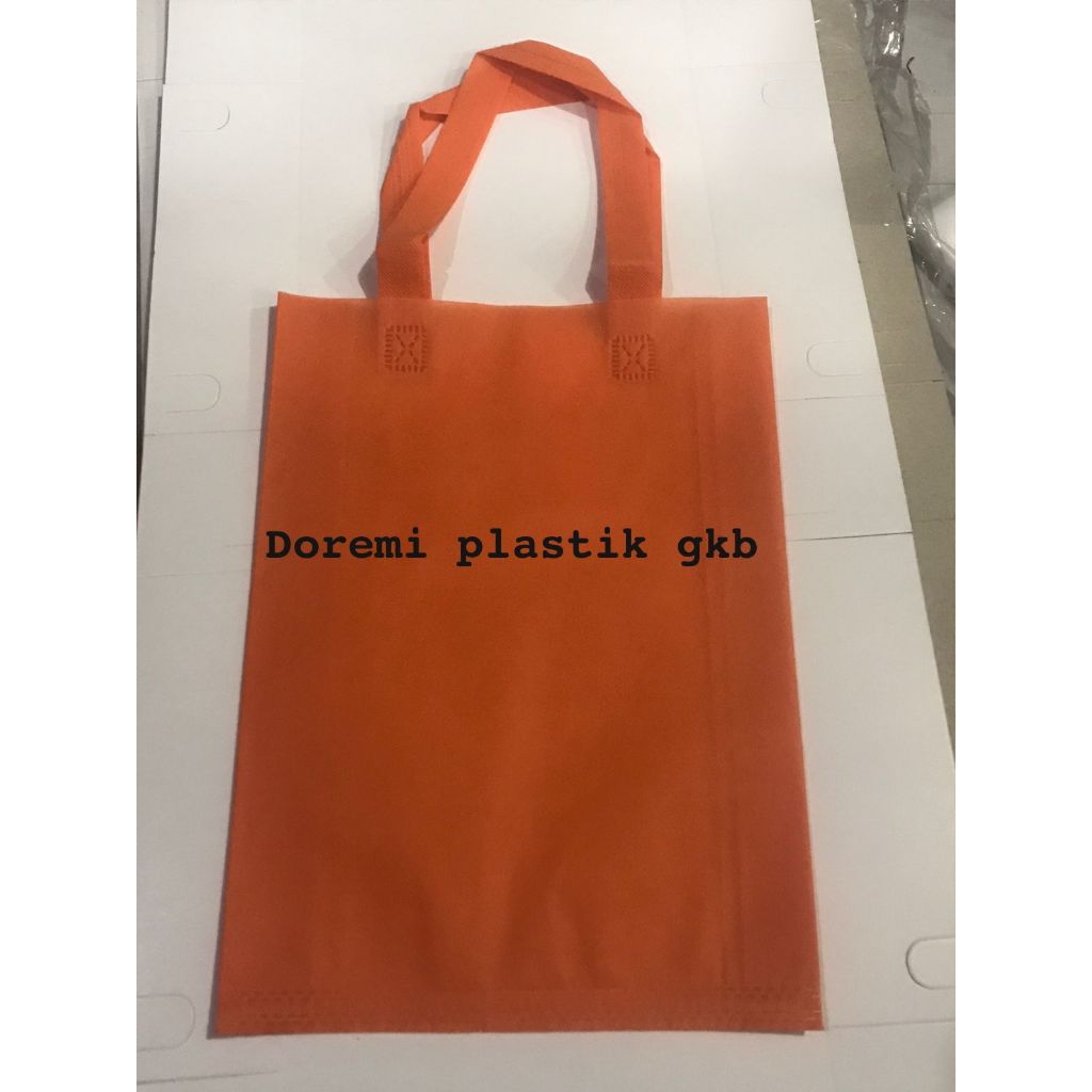 

[LUSIN=12PCS]Tas press spunbond/Tas belanja/Tote bag spunbond ukuran 25X35