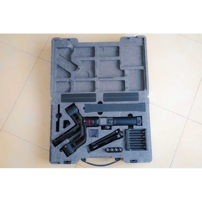 stabilizer gimbal feiyutech AK2000