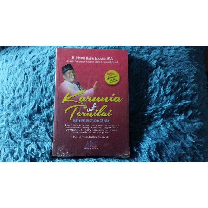 buku Karunia tak ternilai Bunga Rampai catat Kebajikan Hasan Basri Tanjung /MWR ORIGINAL