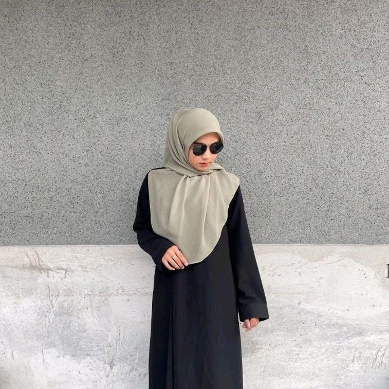 Plain scarf | hijab segi empat malaysia | hijabylogi.id