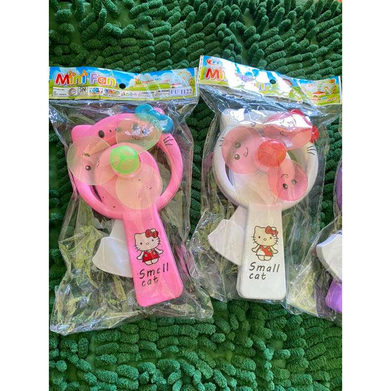 Kipas angin genggam manual / kipas portable /mini fan