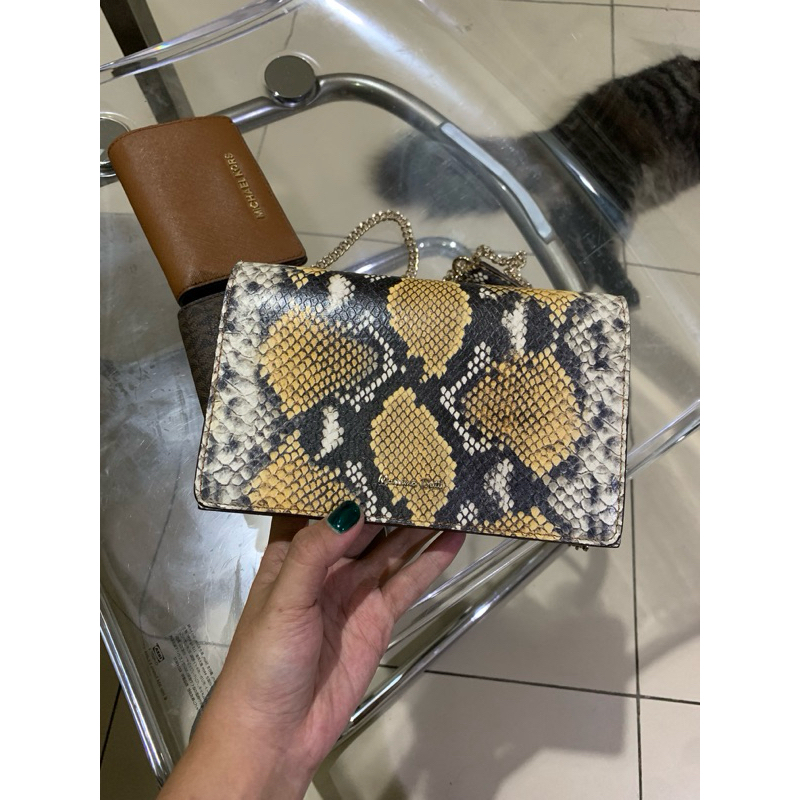 Massimo Dutti Sling Bag