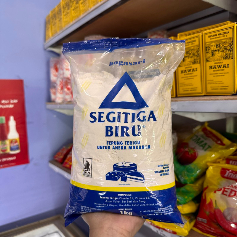 

Segitiga biru tepung terigu 1kg