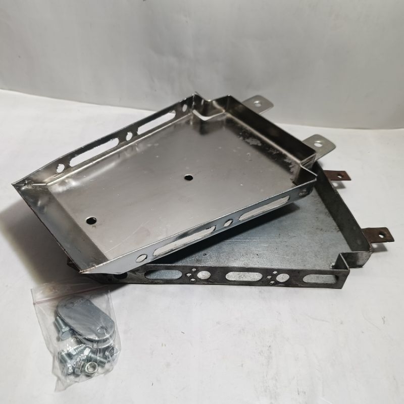 DUDUKAN PANGKON AKI CB GL100 /PANGKON BREKET DUDUKAN AKI/PANGKON WADAH AKI CB GL100 pangkon aki cb s