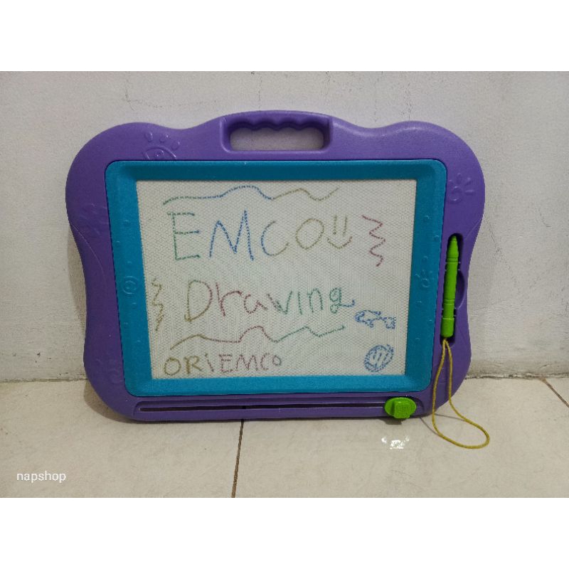 

papan tulis magnet