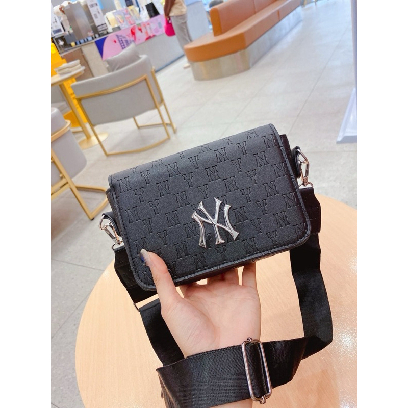 Tas Selempang Wanita Free Dustbag & Logo Diesel / Tas Wanita Branded Premium 8032