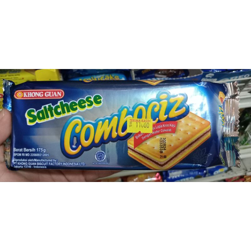 

Khong Guan Saltcheese Combociz 175 Gram