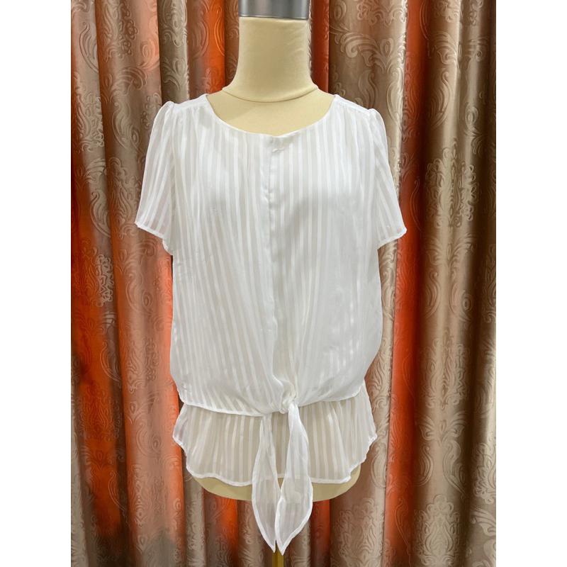 Atasan Salur (lengan no furing) GLACIER, size L, LD 100; P 62, PL - LIKE NEW