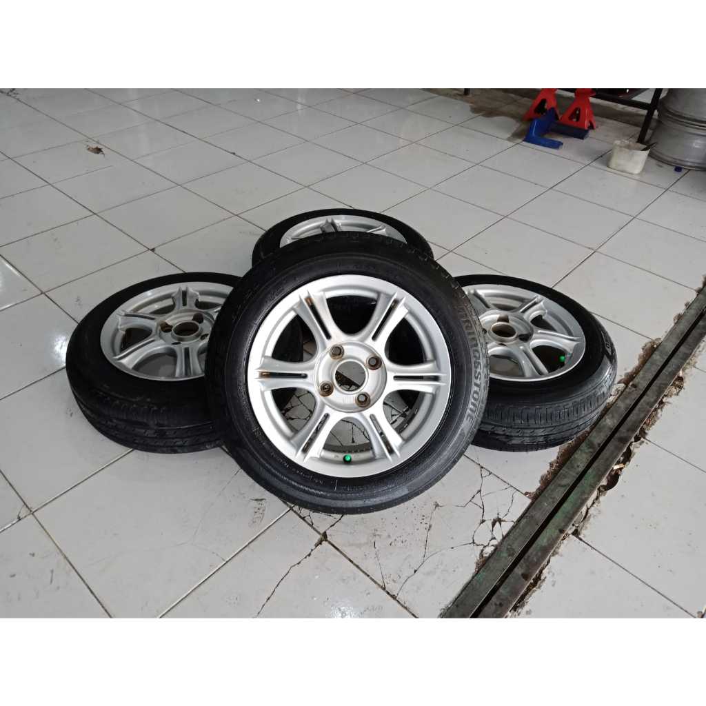 paletan velg ring 15 + ban 175 65 r15 cocok untuk kijang carry ss xenia