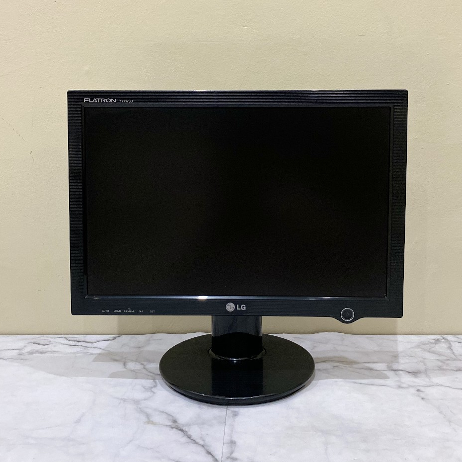 Lcd monitor pc/komputer 17 wide bukan kotak/square second normal bergaransi