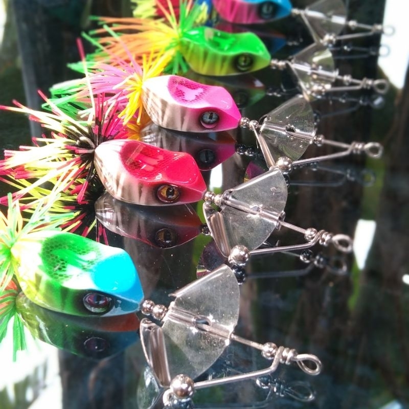 Umpan casting Slater  Buzzbait tektok Rettle / tiktok  V-lure's, buat casting Toman/gabus killer abi