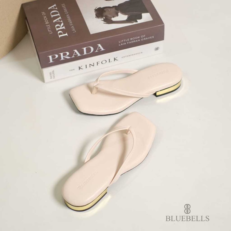 bluebells | sandal mica bluebells | ivory