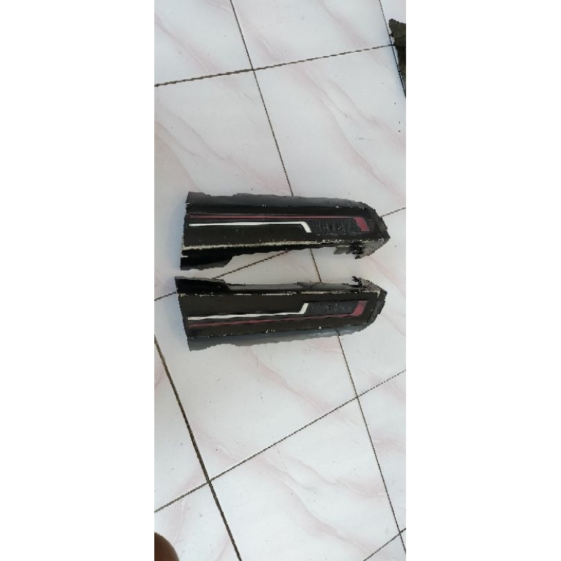 tempong body belakang yamaha v80 deluxe Yamaha robot
