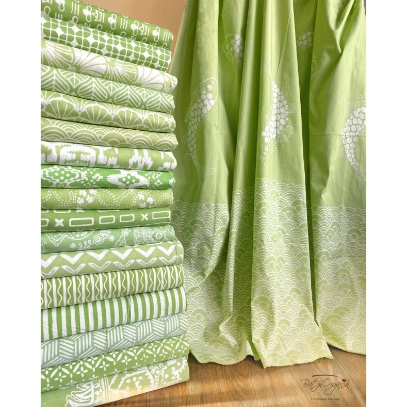 

Kain Batik Series Hijau Pastel