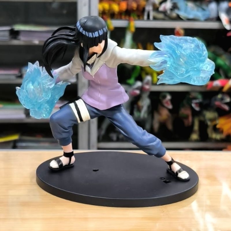 Action Figure Naruto Shippuden Hyuga Uzumaki Hinata size Medium