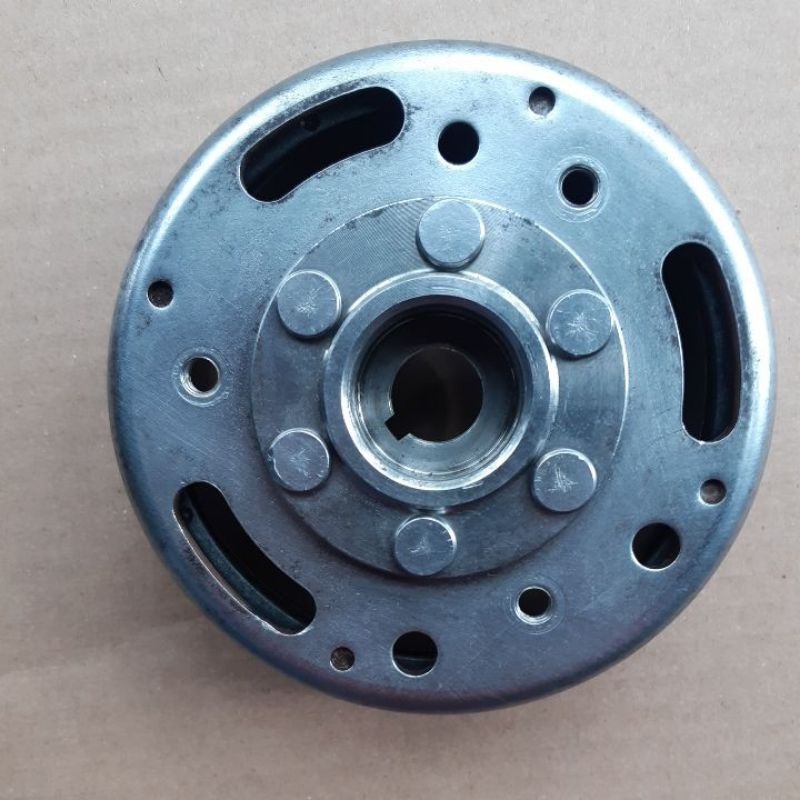 MAGNET VARIO 110 KARBU - VARIO TECHNO 110 KARBU