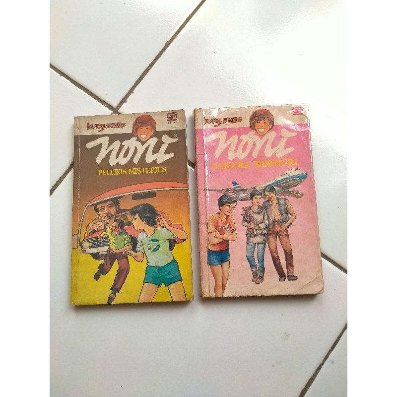 NONI BUNG SMAS,PELUKIS MISTERIUS