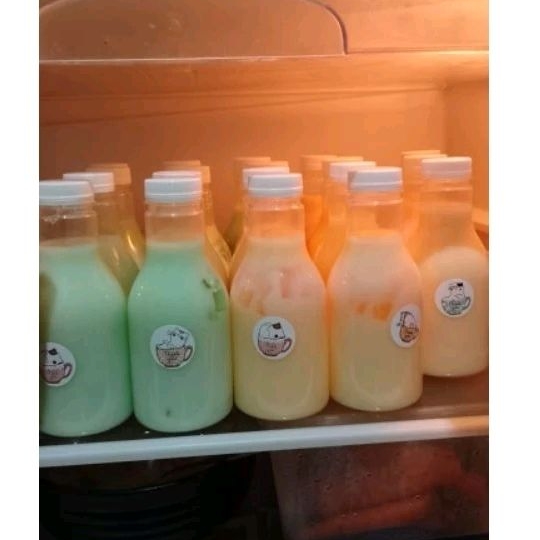 

ES SUSU JELLY KEMASAN BOTOL 250 ML