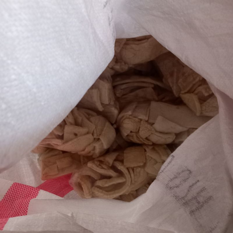 

kerupuk potong(panjang)