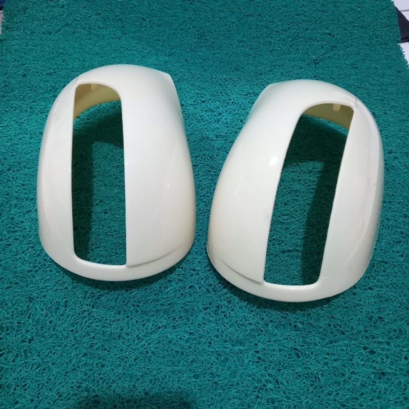 Cover spion  Grand Livina bahan gading 2005-2011