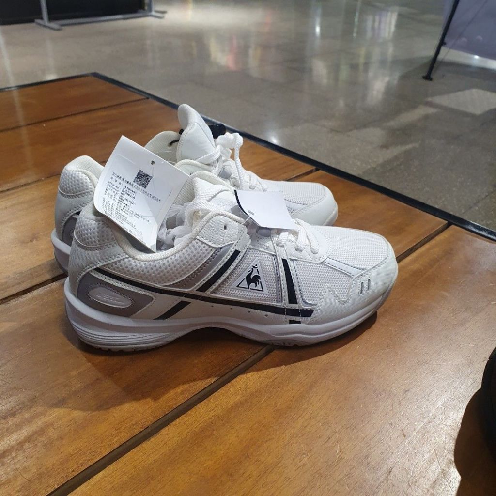 sepatu Le Coq Sportif Italy Shoes Men Tennis Shoes 0114