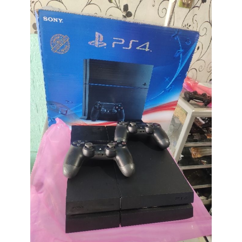 PS 4 fat 1gb sudah terisi game