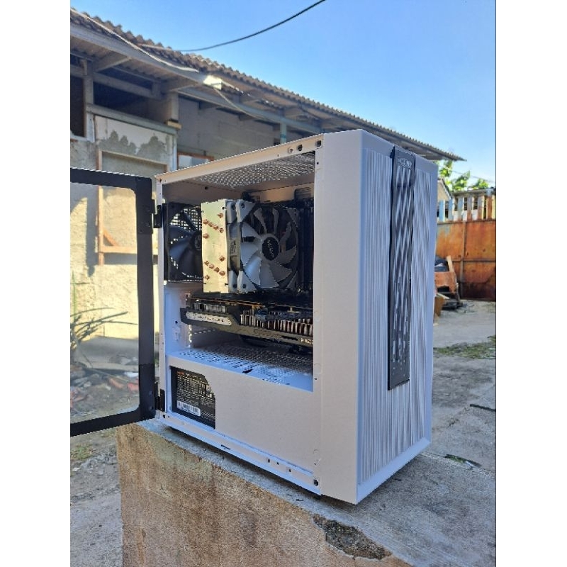 PC Rakitan AMD Ryzen 5 5600G RAM 16GB SSD 512GB PC Gaming