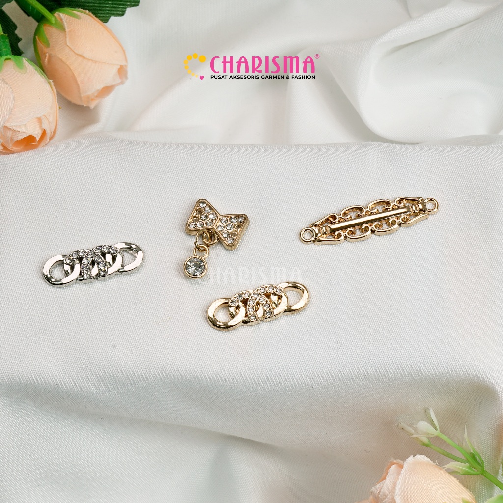 

Charisma Label Plat Besi Motif 2 - Label Tag Besi / Plat Hijab Logo / Aksesoris Fashion