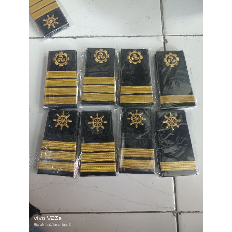 Pangkat pelayaran evolet pelayaran epolet pelaut pangkat pdu pelayaran pangkat pundak pelayaran