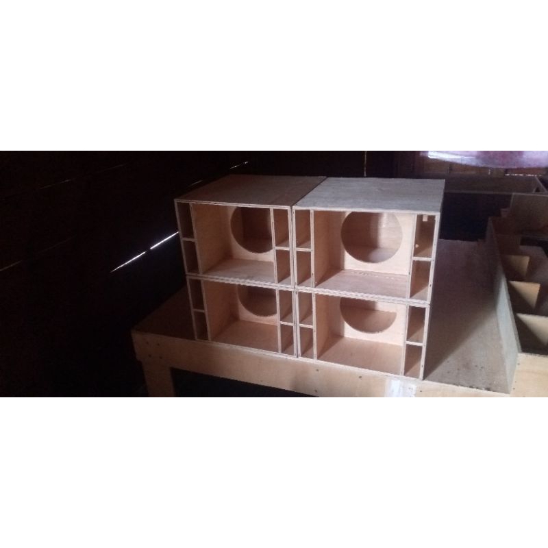 4 BOX SPL 6INCHI