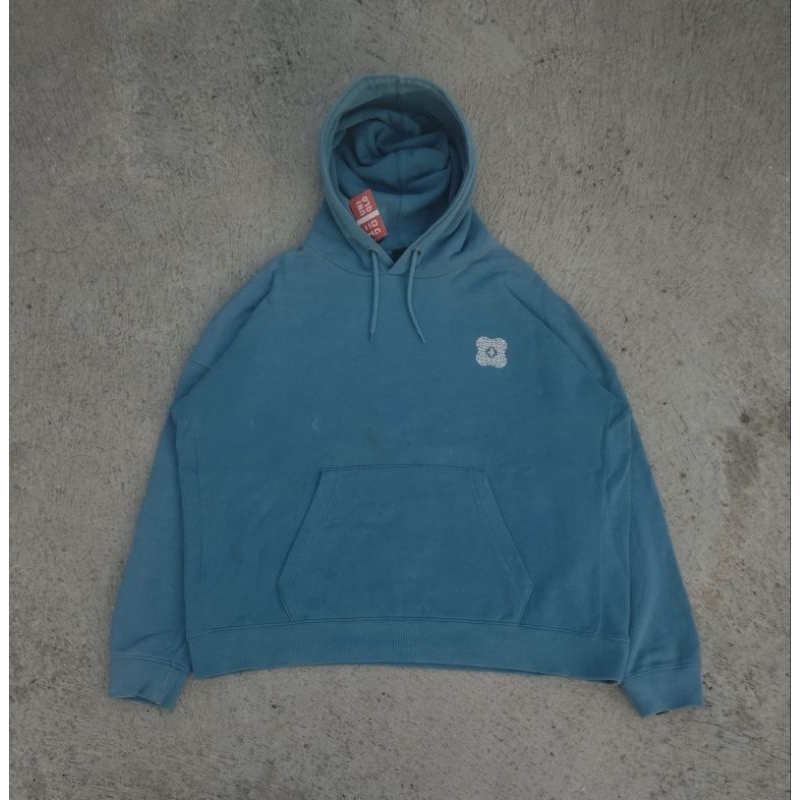Hoodie Global Uniqlo Aerosyn- Lex Mestrovic