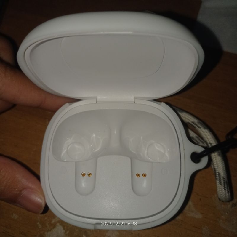 TWS Soundcore Anker R50i second bekas