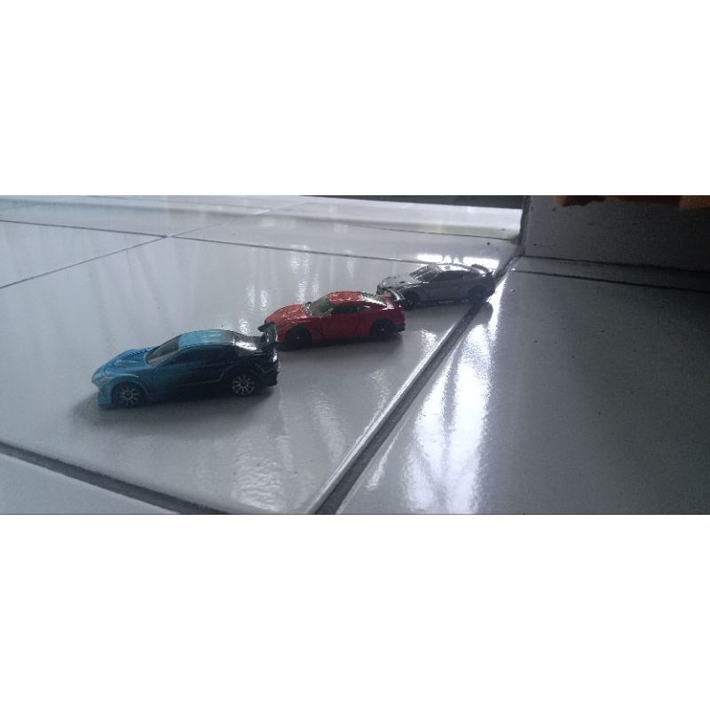 hotwheels take all, merah tomica