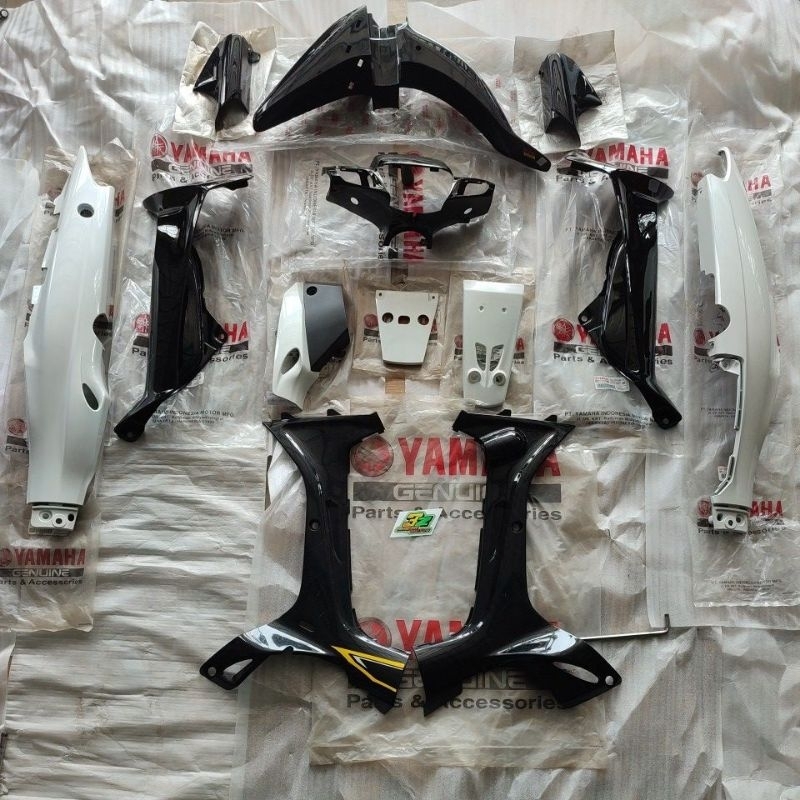 Cover body bodi fullset halus F1zr Fizr hitam putih original baru YGP nos