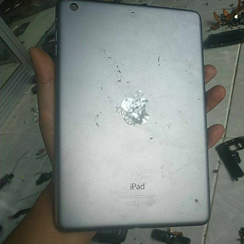 backdoor bekas ipad model a1489