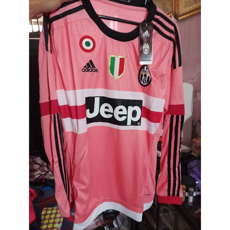 jual jersey Juventus pink long sleeve size M