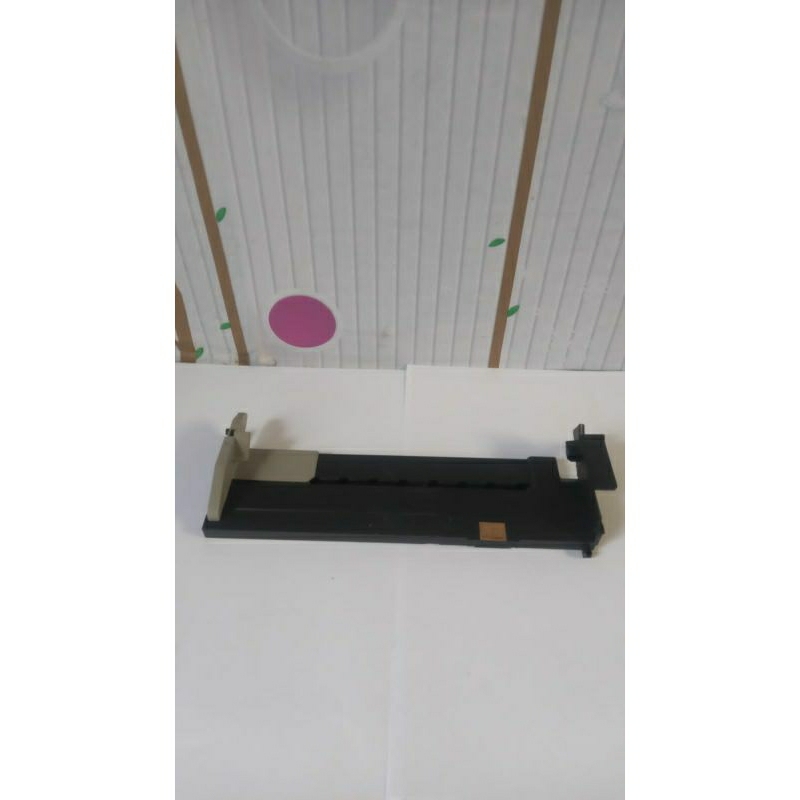 Pelontar Tray Atau Tray Kertas Epson L120 L121