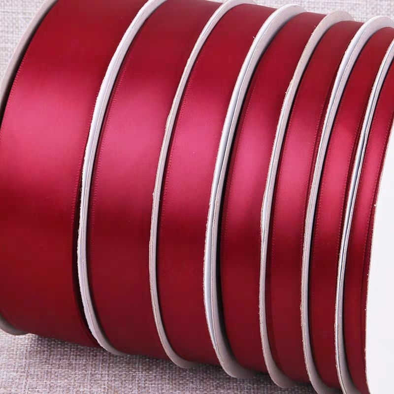 

PITA IKAT KADO BOUQUET BUKET MAROON KECIL SEDANG BESAR IKAT HAMPER HADIAH CANTIK KILAT