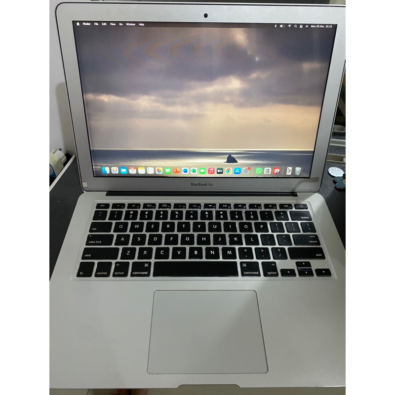 Macbook Air 2017 i5 8/128