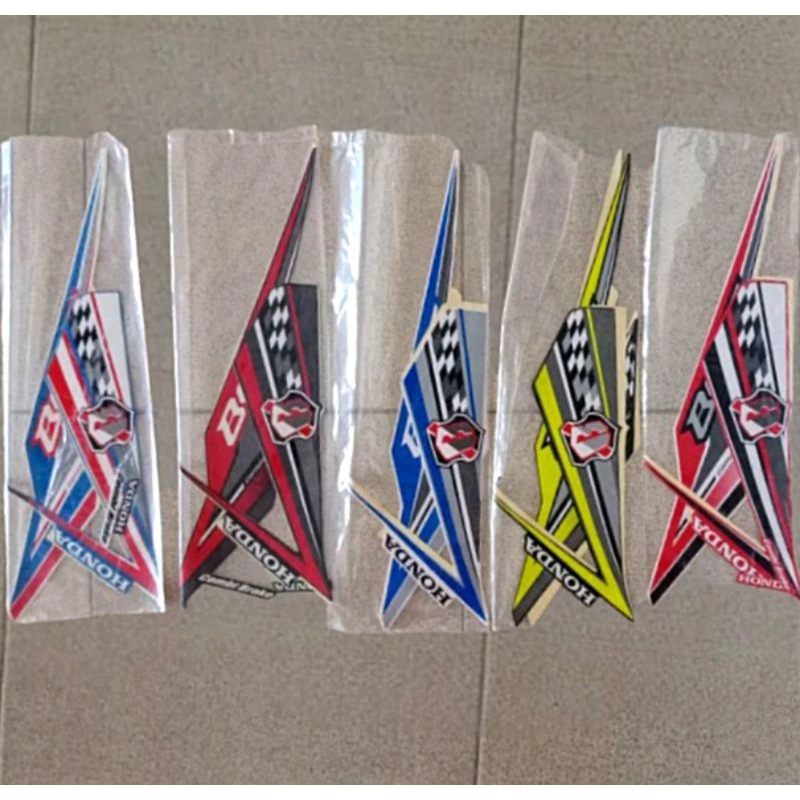 STICKERSTRIPING/LIS BODY MOTORHONDA BEAT 2018