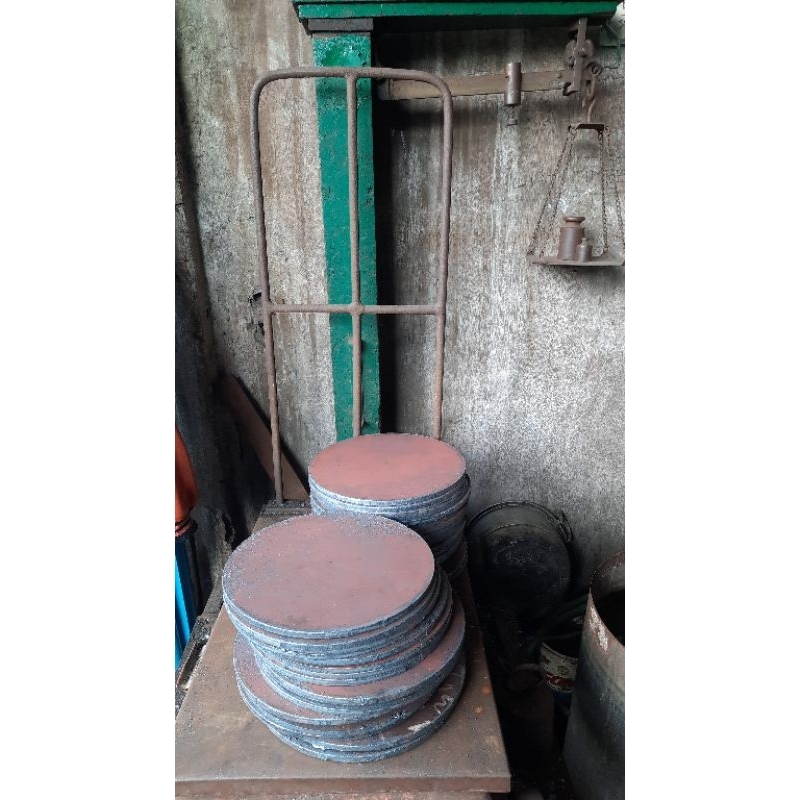 Besi plat bulat tebal 10mm diameter 300mm 1pcs