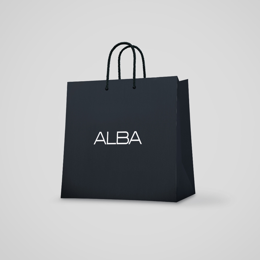 

Paper Bag Logo - 18x10x15cm - (Wajib dengan jam tangan)