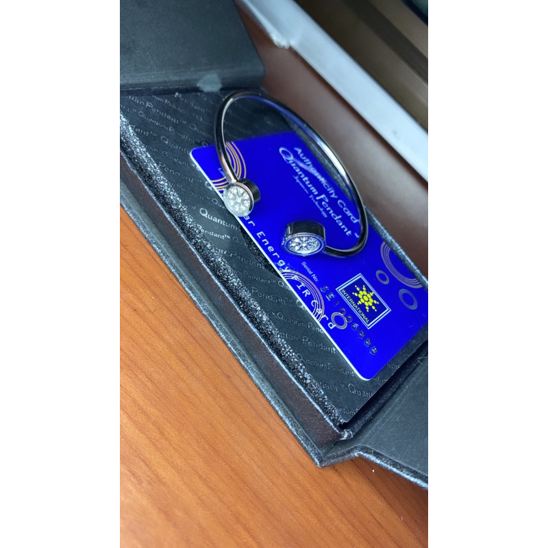 Gelang Quantum titanium / gelang kesehatan pria/wanita murah