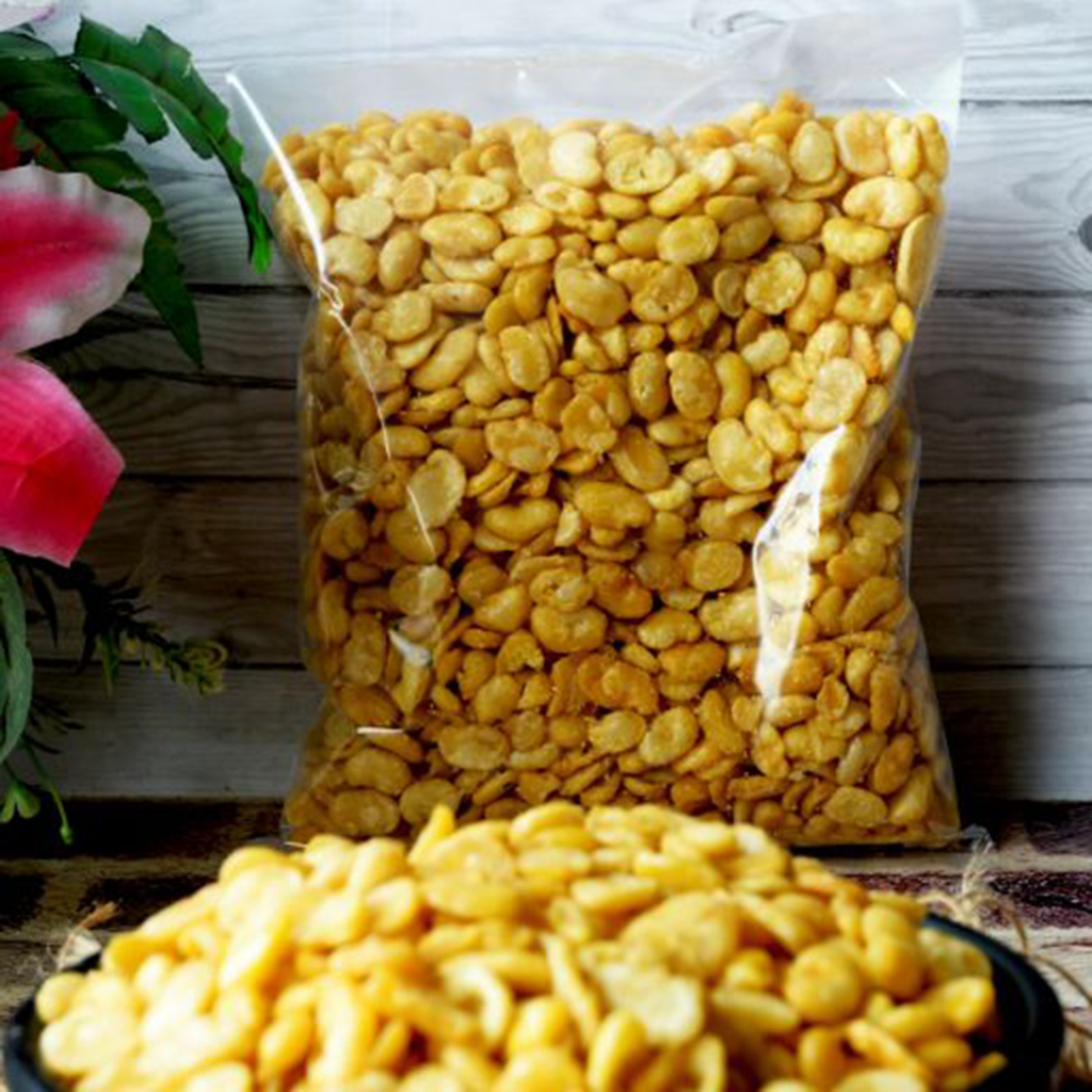 

Kacang koro kupas asin gurih kiloan 1 kg Hokki snack,renyah gurih dan nikmat,produk murah berkualitas