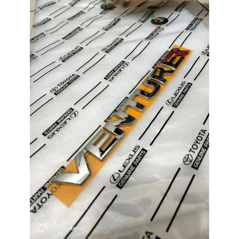emblem tulisan Venturer chrome Original