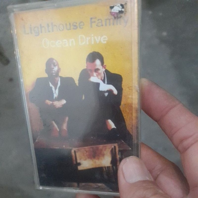 kaset pita light house family ocean drive (0826)