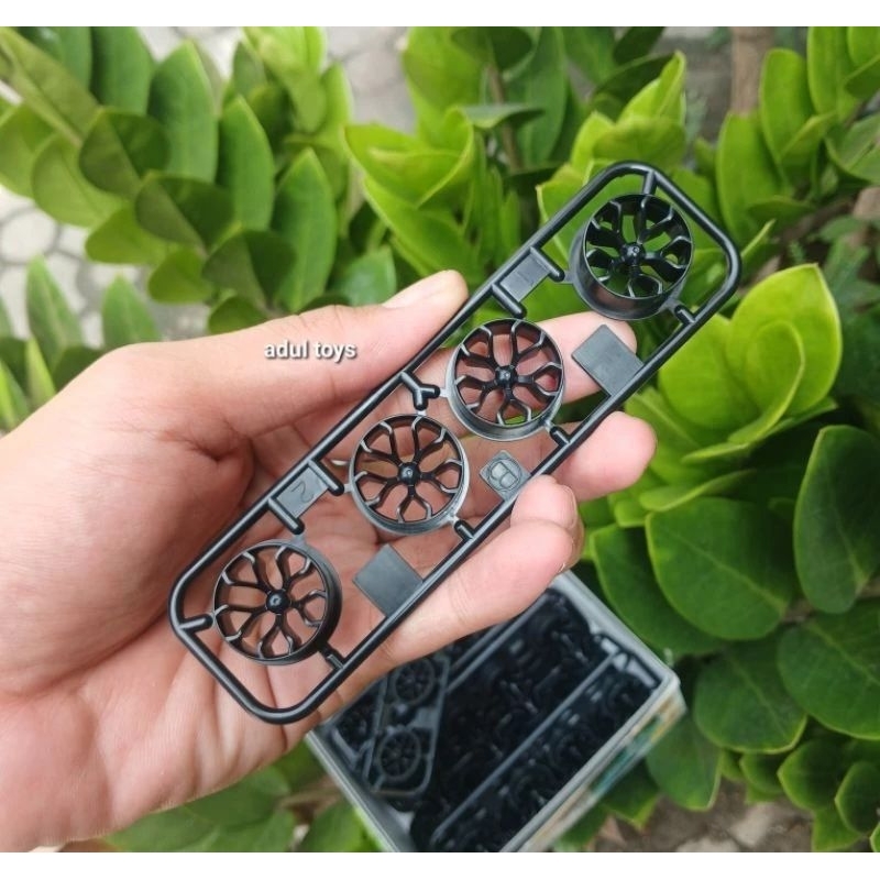 VELG TAMIYA ORIGINAL MEDIUM Y SPOKE HITAM /PELEK Y SPOKE ( LOOSEKIT)