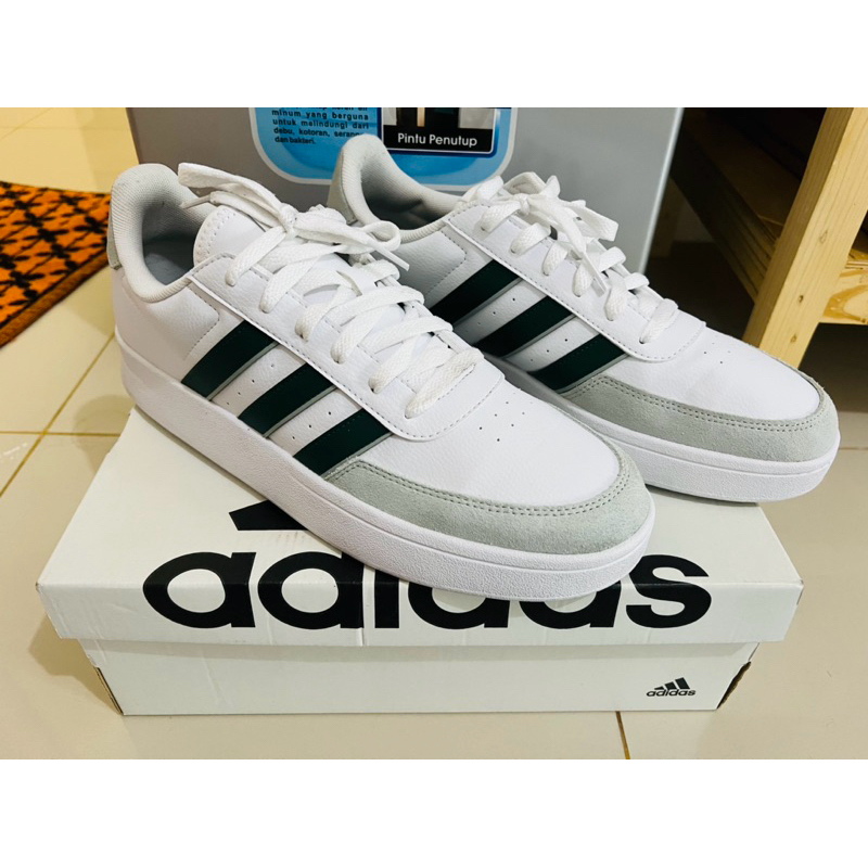 Sepatu ADIDAS Breaknet 2.0