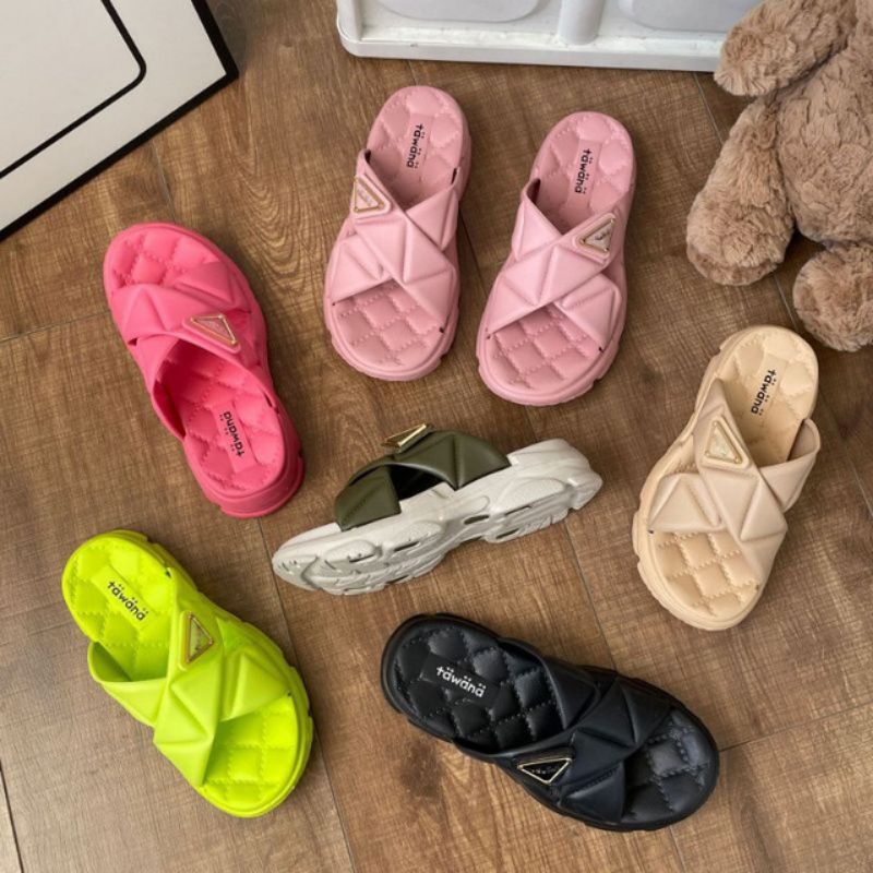 READY TAWANA FLUFFY KIDS SANDAL TAWANA FLUFFY WEDGES ANAK SANDAL JAPIT WEDGES ANAK
