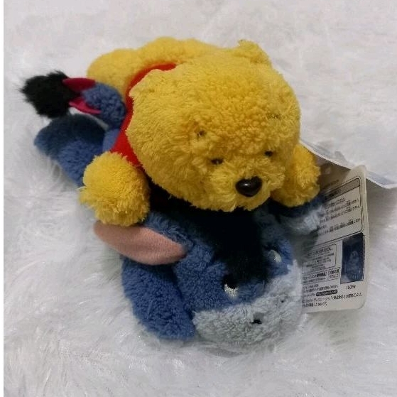 boneka pooh eeyore